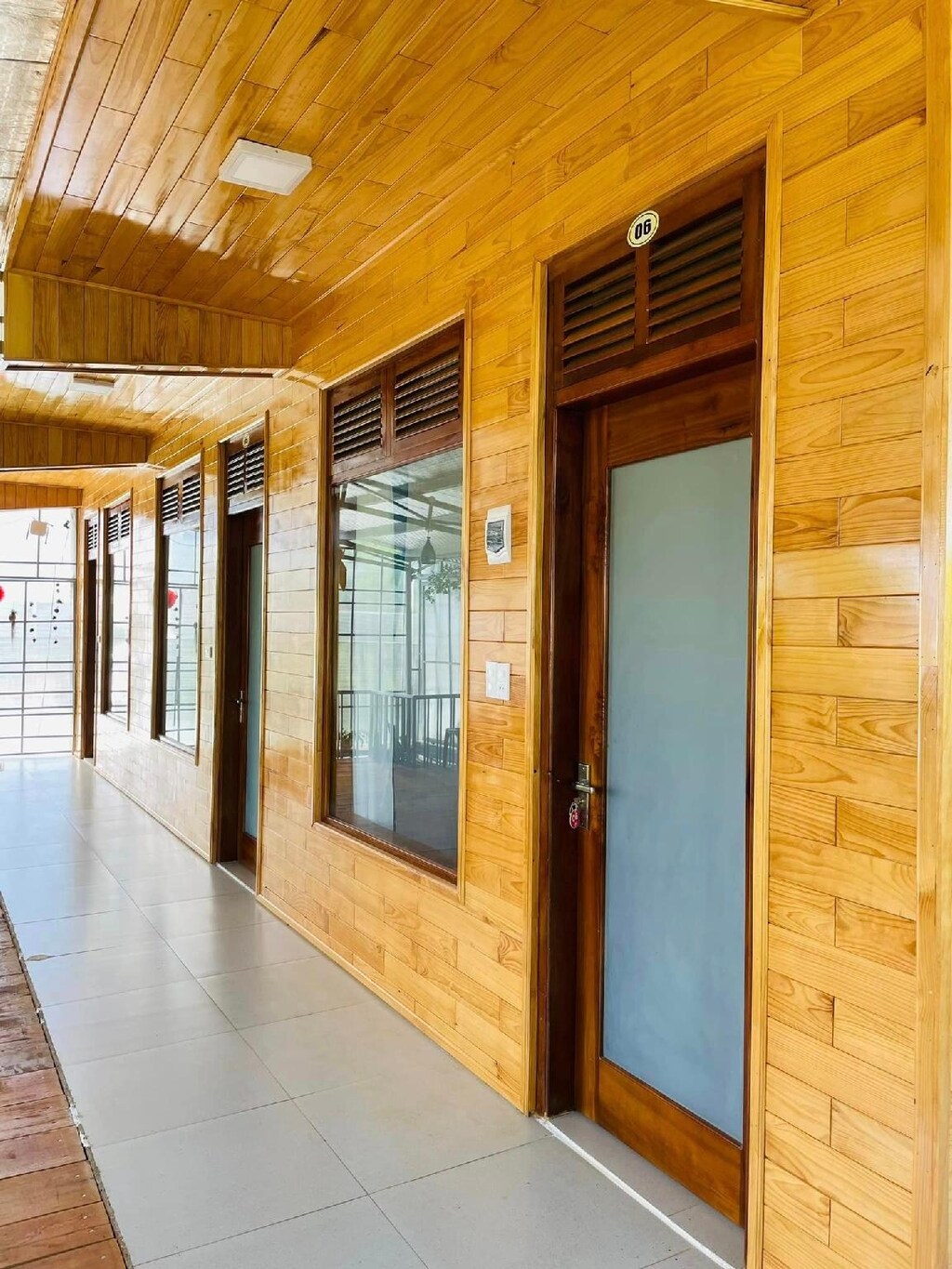 Phòng Giường Đơn 1m8 - Homes 4