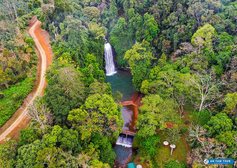 đặt phòng măng đen